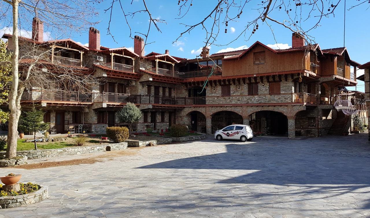 Hotel Παραδοσιακο Káto Loutrákion 外观 照片